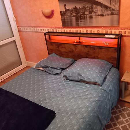 Cap Sud - 53M2- Vue Pyrenees- Hypercentre-Wifi Fibre -Nouvelle Literie Lägenhet Tarbes Exteriör bild