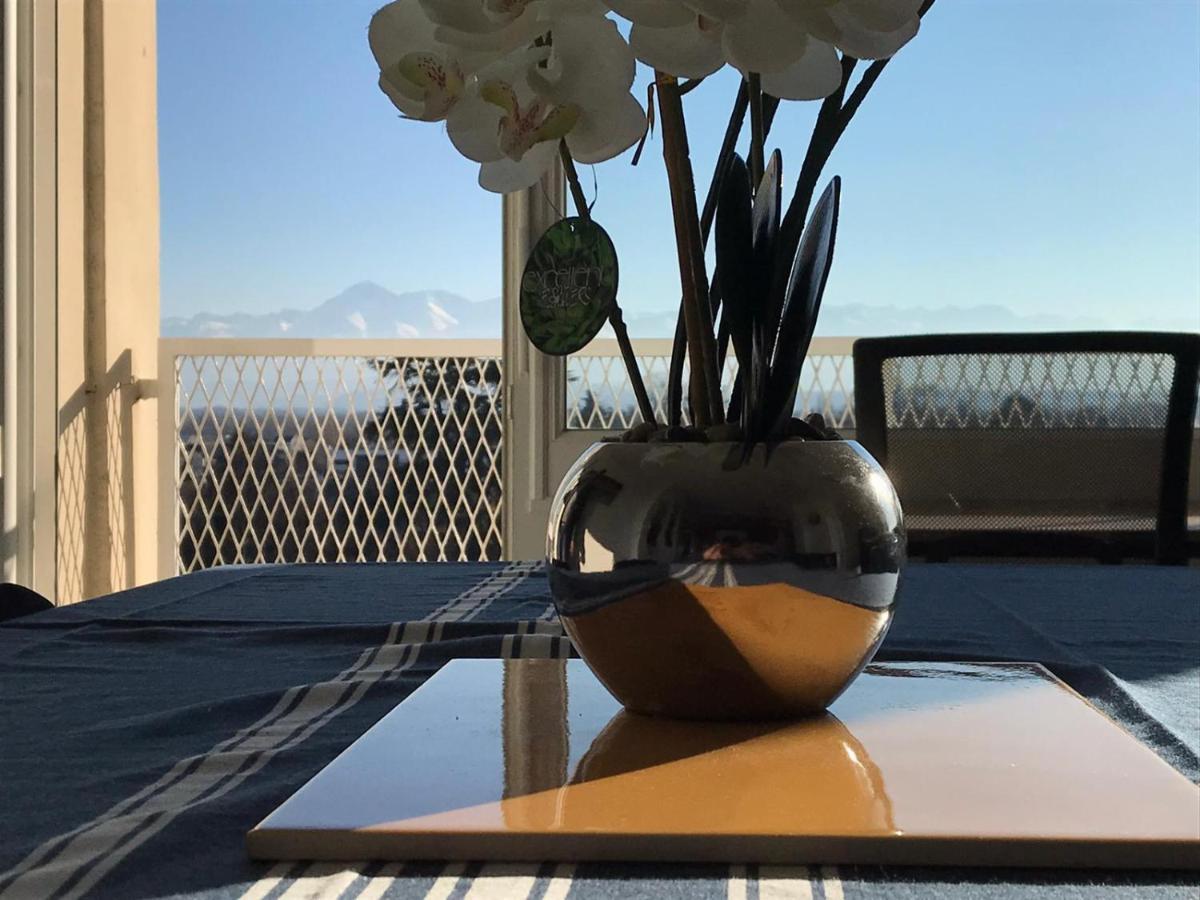 Cap Sud - 53M2- Vue Pyrenees- Hypercentre-Wifi Fibre -Nouvelle Literie Lägenhet Tarbes Exteriör bild