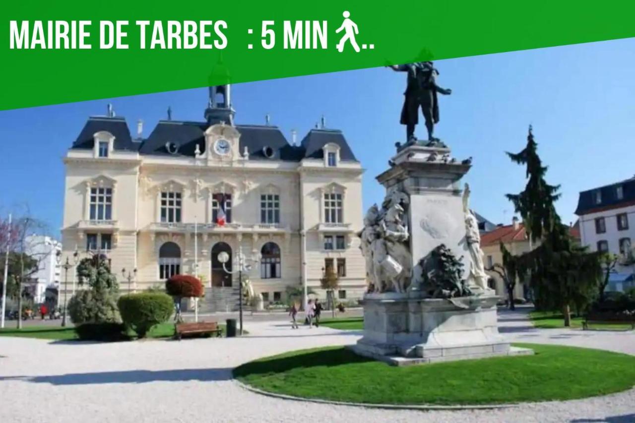 Cap Sud - 53M2- Vue Pyrenees- Hypercentre-Wifi Fibre -Nouvelle Literie Lägenhet Tarbes Exteriör bild
